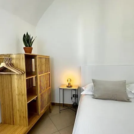 Apt 3-room Appartement *