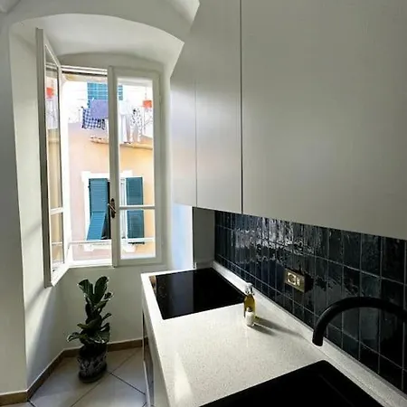 Apt 3-room